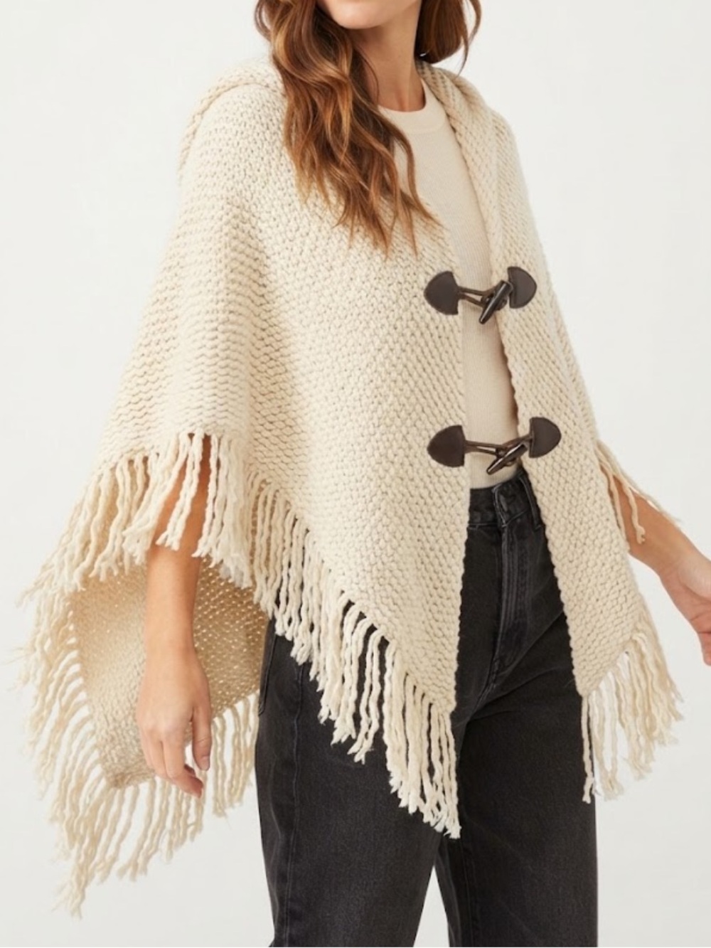 Cal Style Women’s Cream Fringe Toggle Poncho One Size
